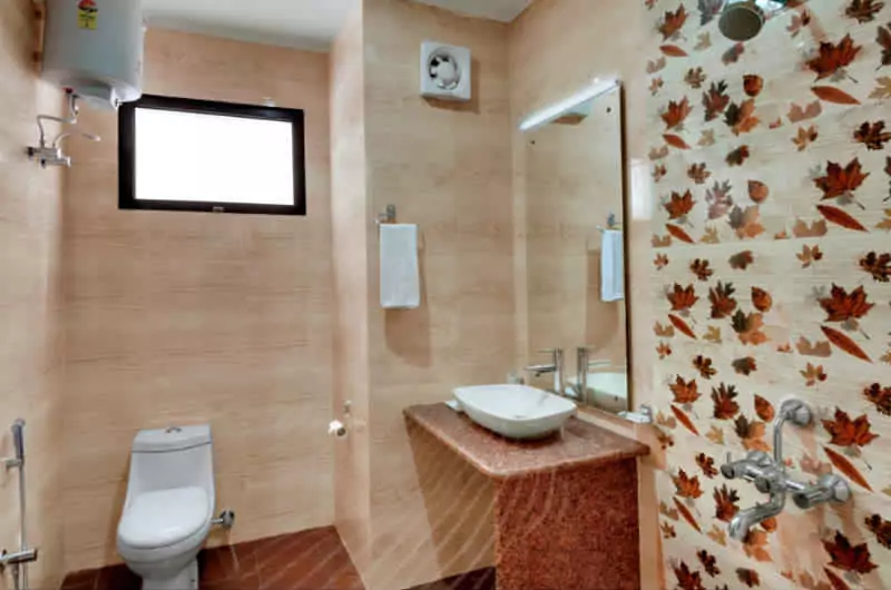 Suman Nature Resort-Luxury Room4