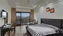 Suman Nature Resort-Luxury Room